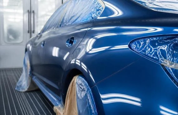 あなたの愛車を美しく保つ、板金塗装サービスがここに！