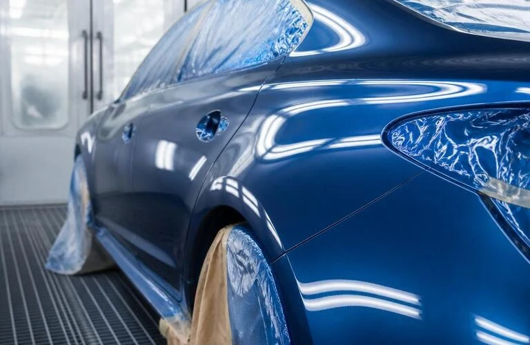 あなたの愛車を美しく保つ、板金塗装サービスがここに！