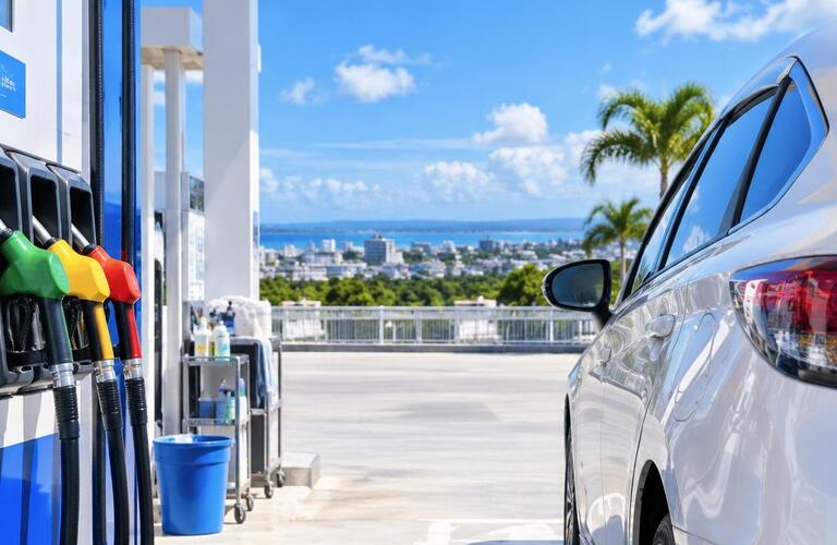 豊見城で、給油も愛車のケアも。いつものガソリンスタンドに、安心ときれいを。